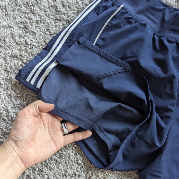 Workout running shorts - Picture 2 of 4